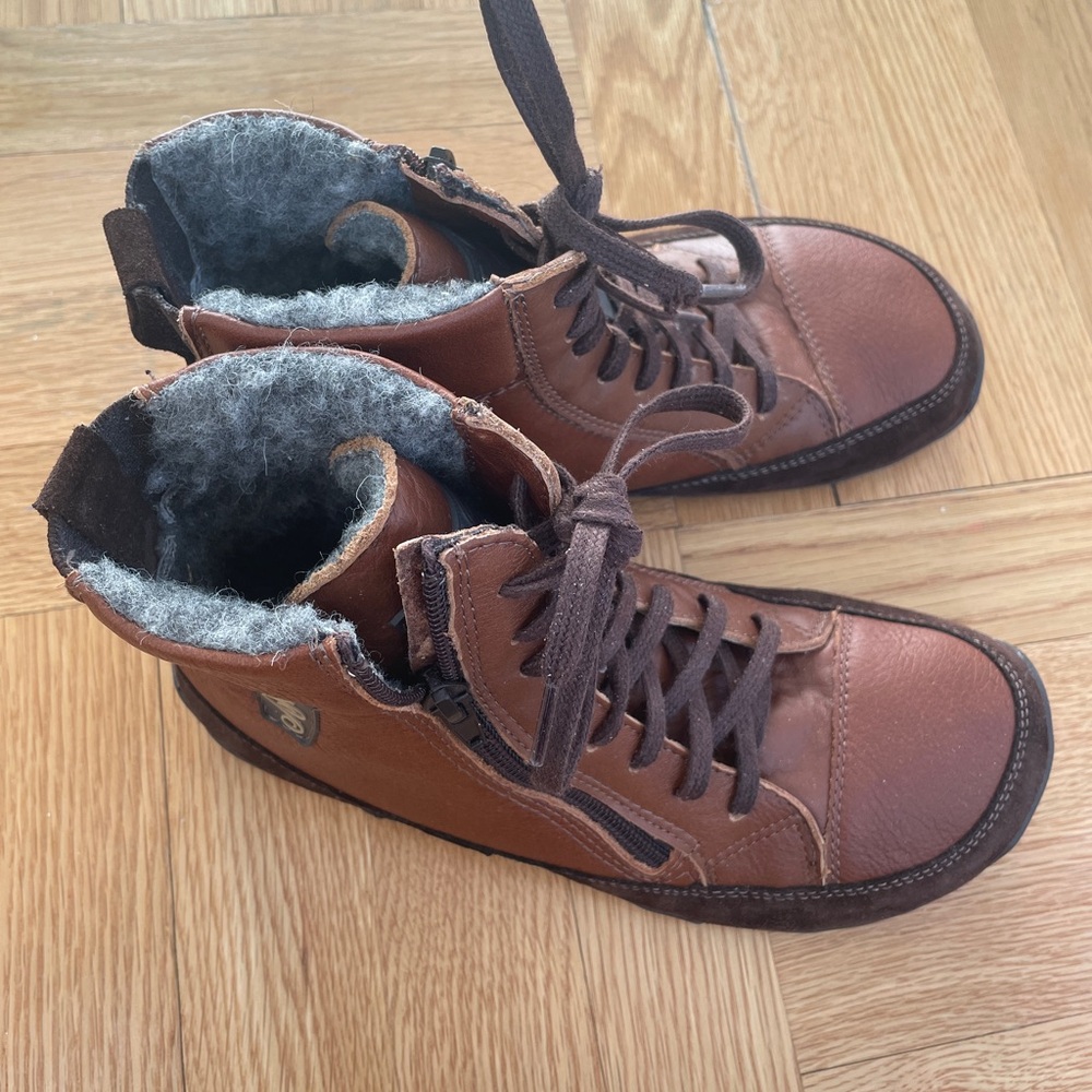 Magical Shoes Women's Winter Minimalist Boots - ALASKAN Buffalo Chestnut
